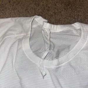 Swiftly lululemon short sleeve